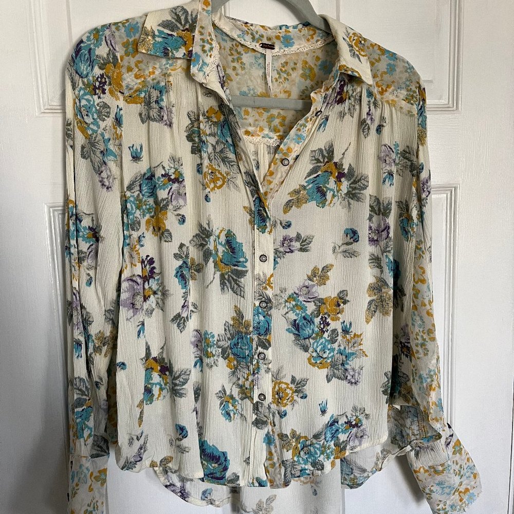 Free People Hold On To Me Printed Top- Size XS